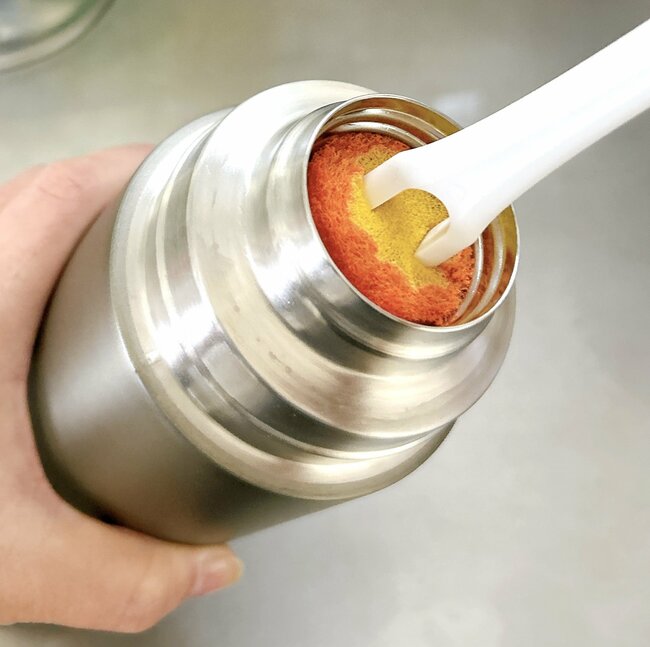 ニトリの“山頂でカップ麺が食えるボトル”の保温力がすごすぎる…!「12時間たってもアツアツです」「キャッチコピーに偽り無し」