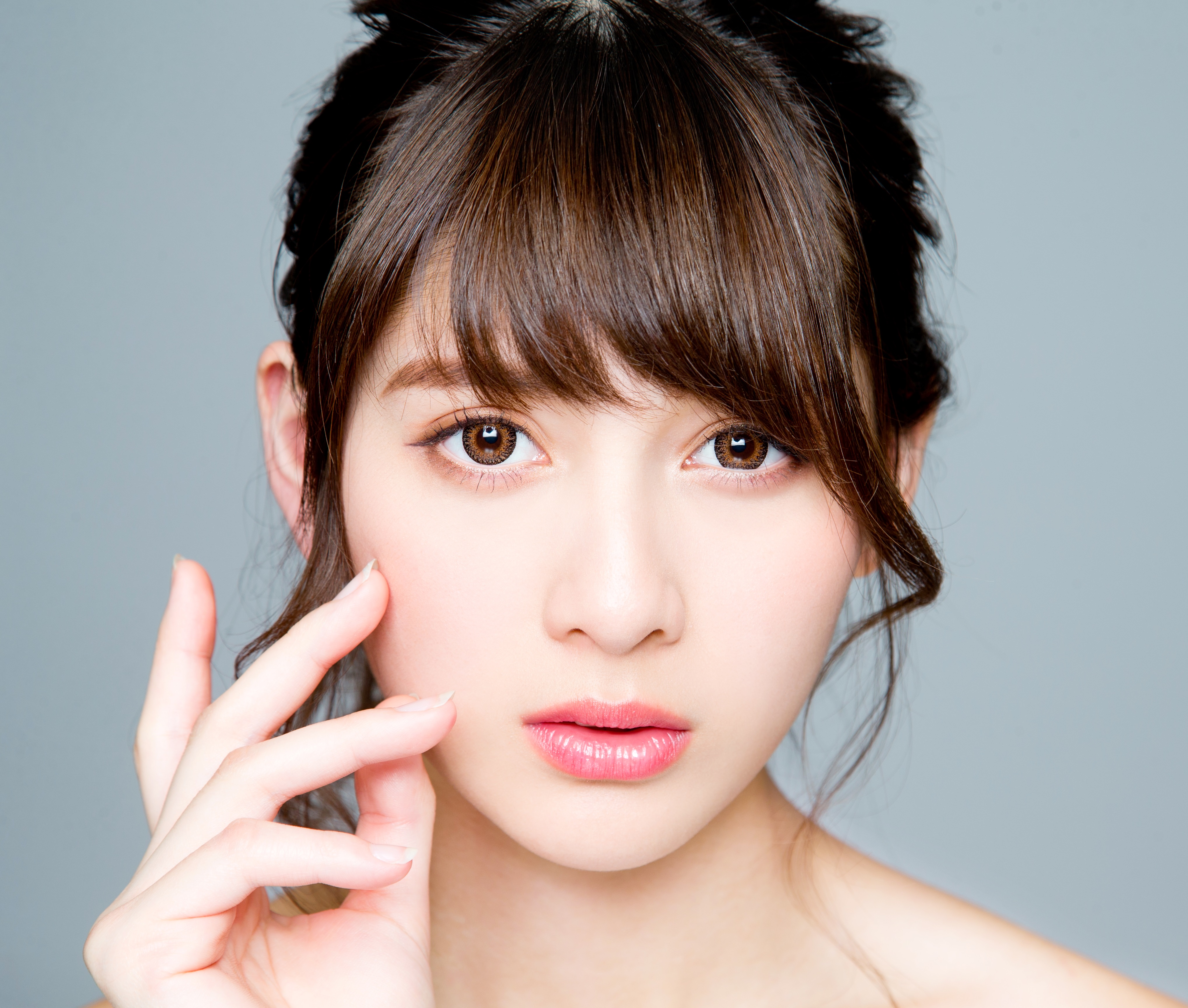 アンジェラ芽衣激白！『マルチナ、永遠のAI。』が女性に受ける理由。そして、「シンギュラリティ」の理想像は「共存」