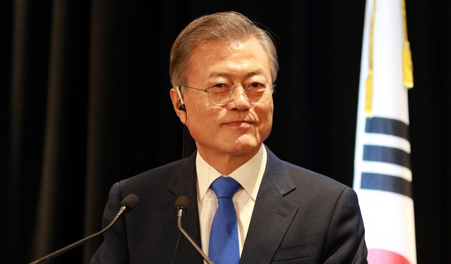 韓国、文在寅大統領の支持率低下になかなか歯止めがかからない