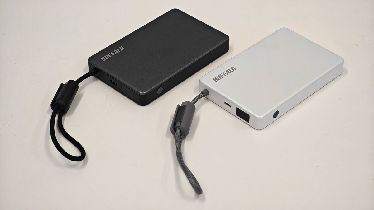 バッファローが発売した半固体モバイルバッテリー「BMPBSA10000シリーズ」。容量は1万Ah