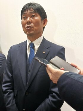 日本代表・森保監督の続投「鶴の一声で即決」の違和感…“電撃解任”韓国との対比で考える