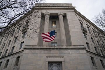 米司法省、ネット企業の法的保護制限案を議会に提出