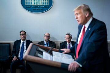 トランプ支持派が狙う大統領の権限強化