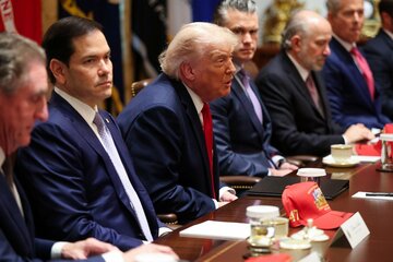 トランプ氏、イラン紛争長期化の政治的影響「気にせず」
