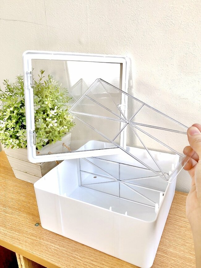 「ほんとうに助かります」ダイソーの“アイデア収納アイテム”に絶賛の声「並べるだけでいい感じ」「これで300円は良き」