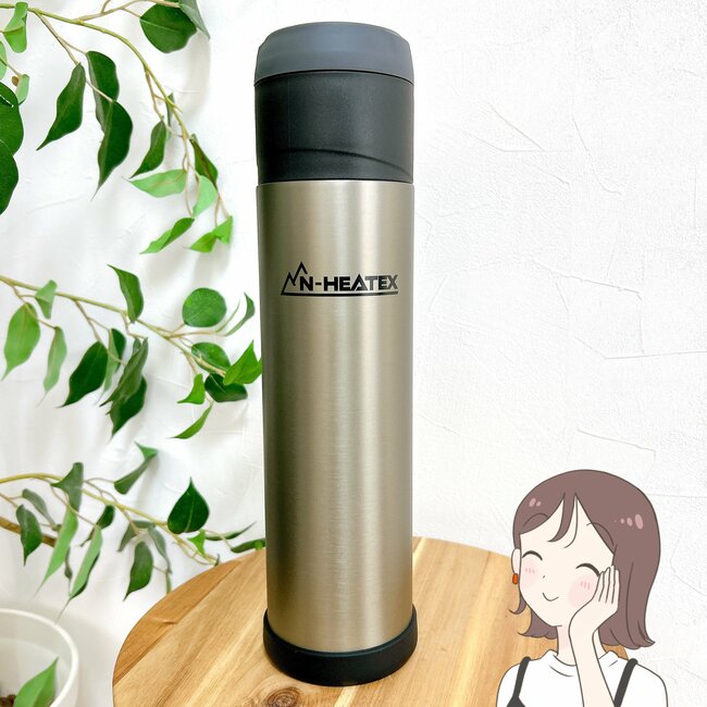 ニトリの“山頂でカップ麺が食えるボトル”の保温力がすごすぎる…!「12時間たってもアツアツです」「キャッチコピーに偽り無し」