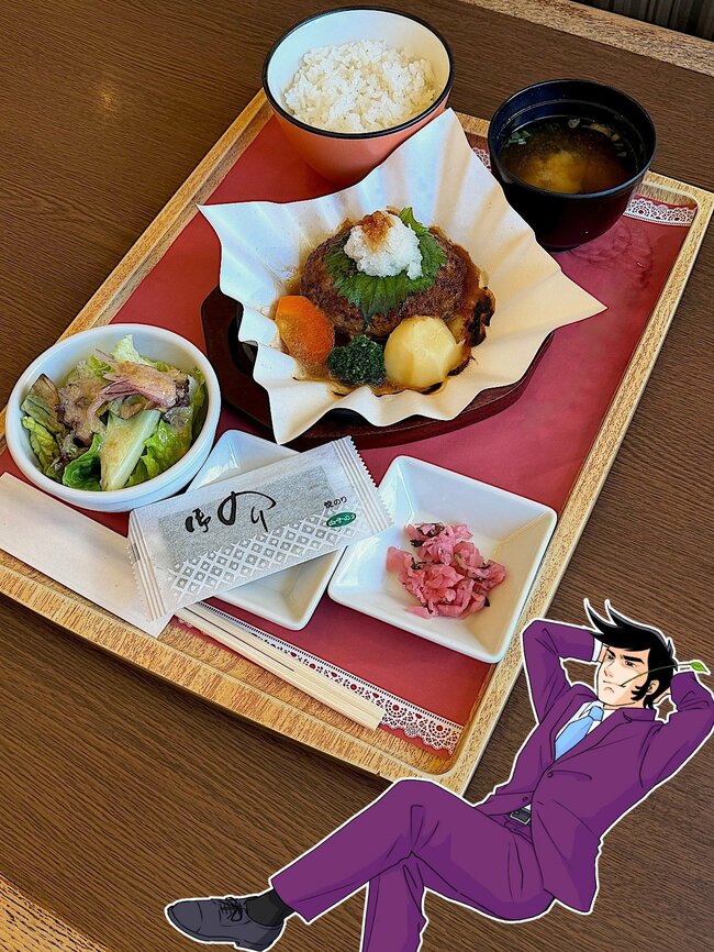 「さすがにレベル高い」ロイヤルホストの“激うまモーニング”肉汁たっぷりで絶品すぎる！「朝から幸せ気分」 「これ食べたら昼抜きでも乗り切れる」