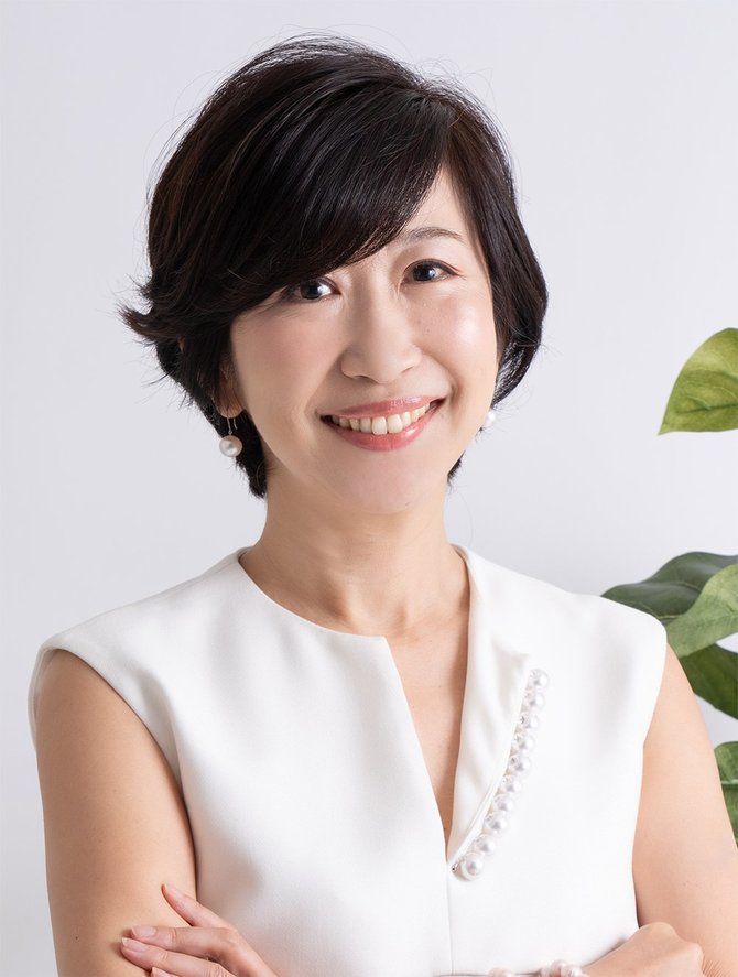 青山朝子
