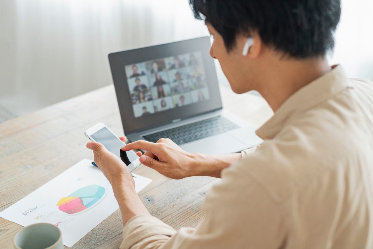 仕事ができない人は「ながら作業をする」。仕事ができる人はどうする?