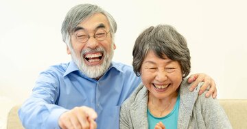 スポーツのテレビ観戦で「うつ」が抑制される!?筑波大が日本人高齢者で研究