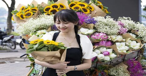 「ハノイ女子」にSNS映えする花束フォトが大人気！イチ押し4つのスポットと過ごし方