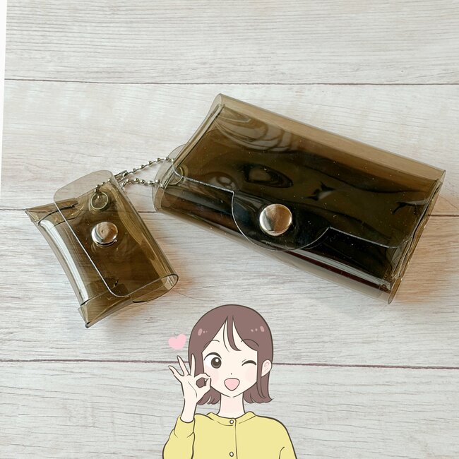 普通の財布に戻れないかも…！ダイソーの「お札が折れないミニ財布」カードと小銭も収納できて天才！