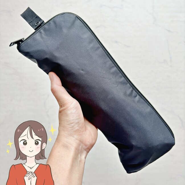 「バッグを濡らさない」「雨の日が苦痛ではなくなった」無印良品の“天才レイングッズ”外出がラクになって嬉しい！「折りたたみ傘ユーザーにおすすめ」