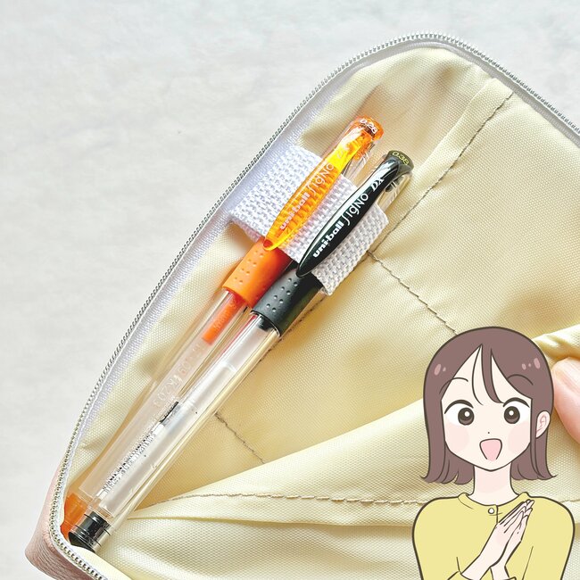 お薬手帳や診察券30枚がまるっと入る！セリアで見つけた「ポケットたくさんケース」が通院グッズ入れにぴったり！【購入レビュー】