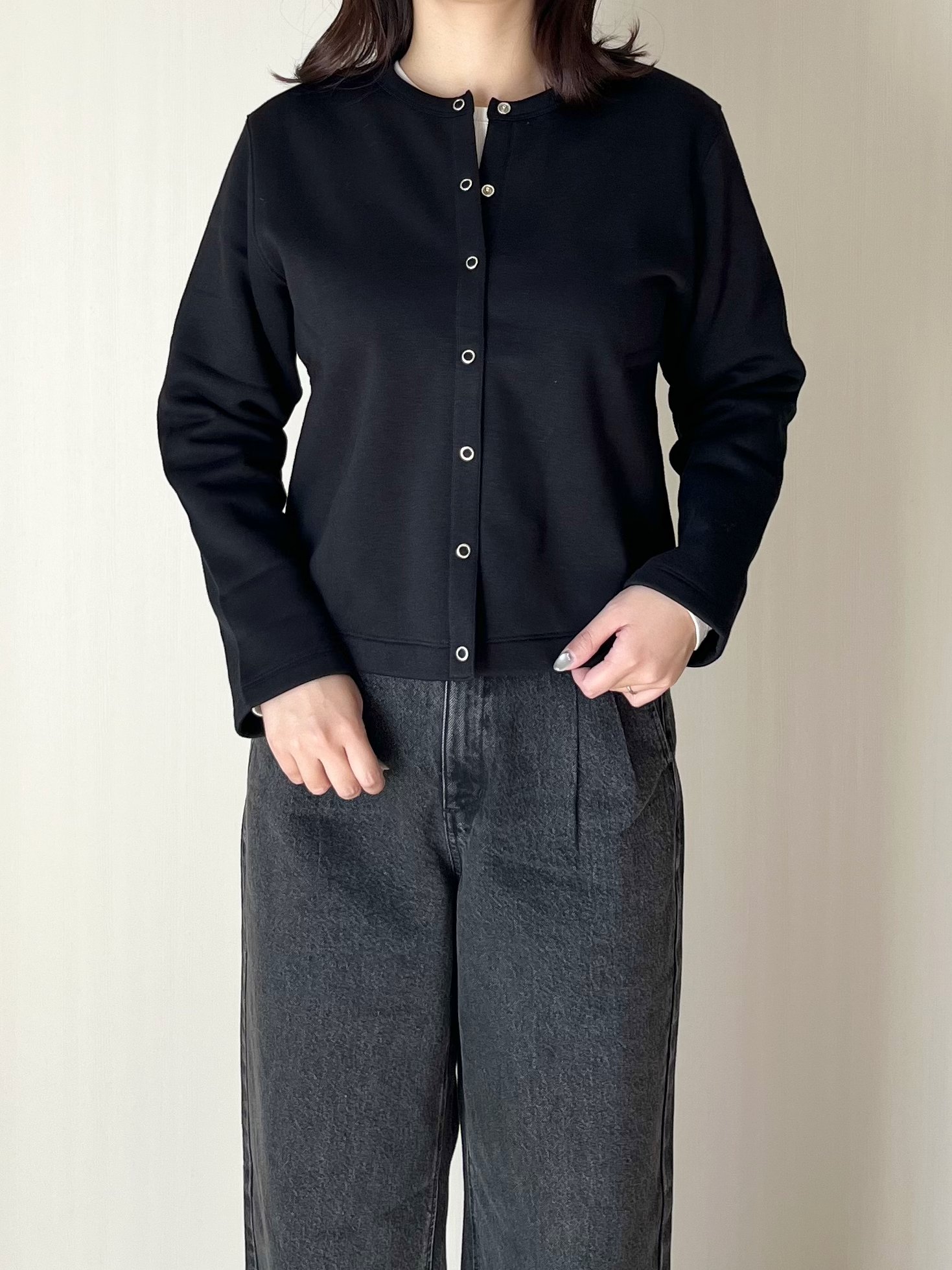 「見た目も着心地も最高です!」無印良品の“ふんわりカーディガン”羽織るだけで暖かい!「軽くてとても楽」「羽織としても使えるしレパートリーたくさん!」