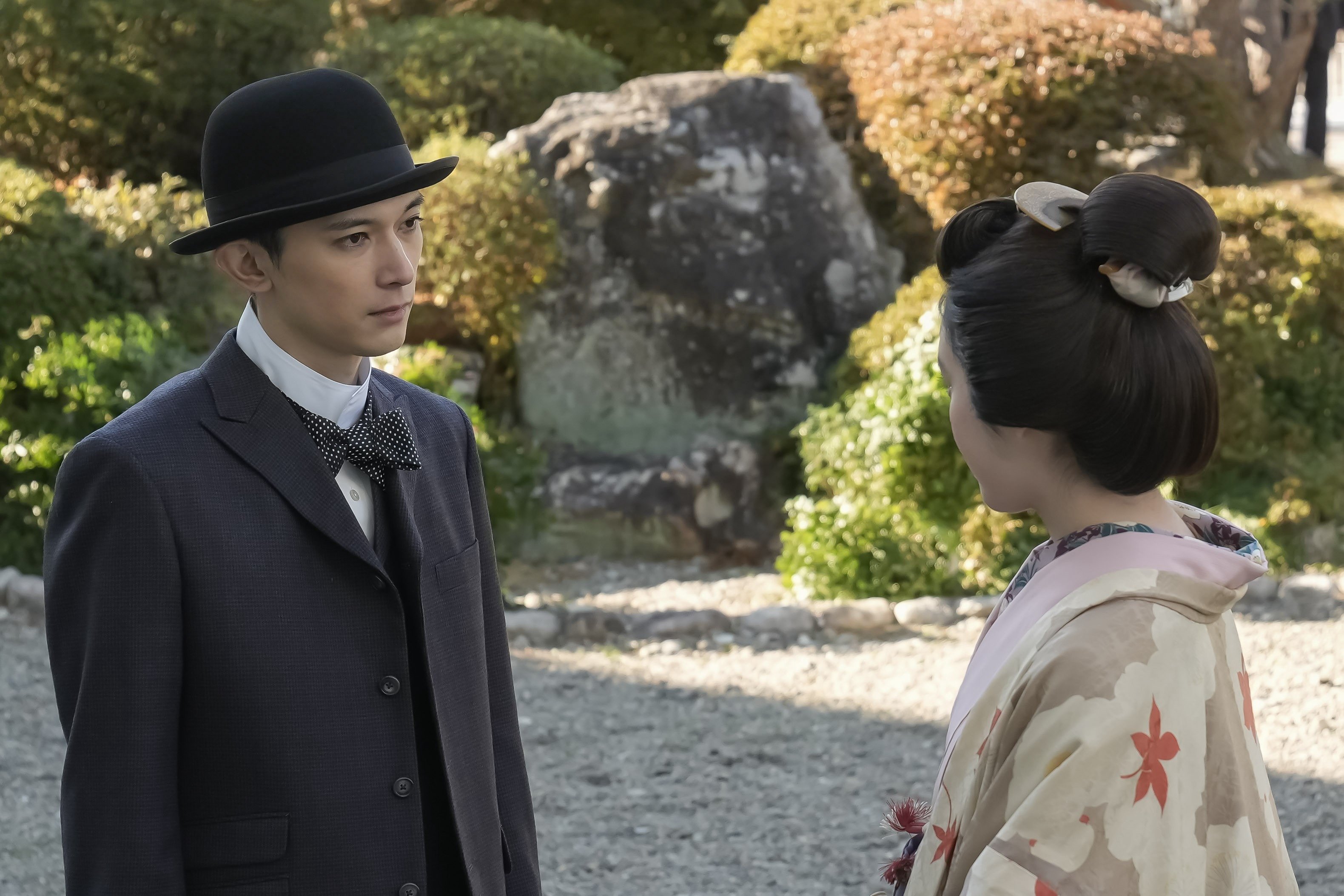 吉沢亮の「変わり果てた姿」に高石あかりが放ったセリフがいい！思わず唸らされた会話劇〈ばけばけ第114回〉