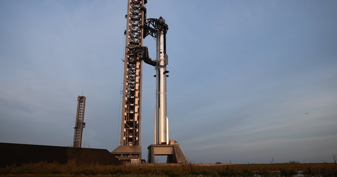 スペースX、巨大ロケット「スターシップ」が命運握る