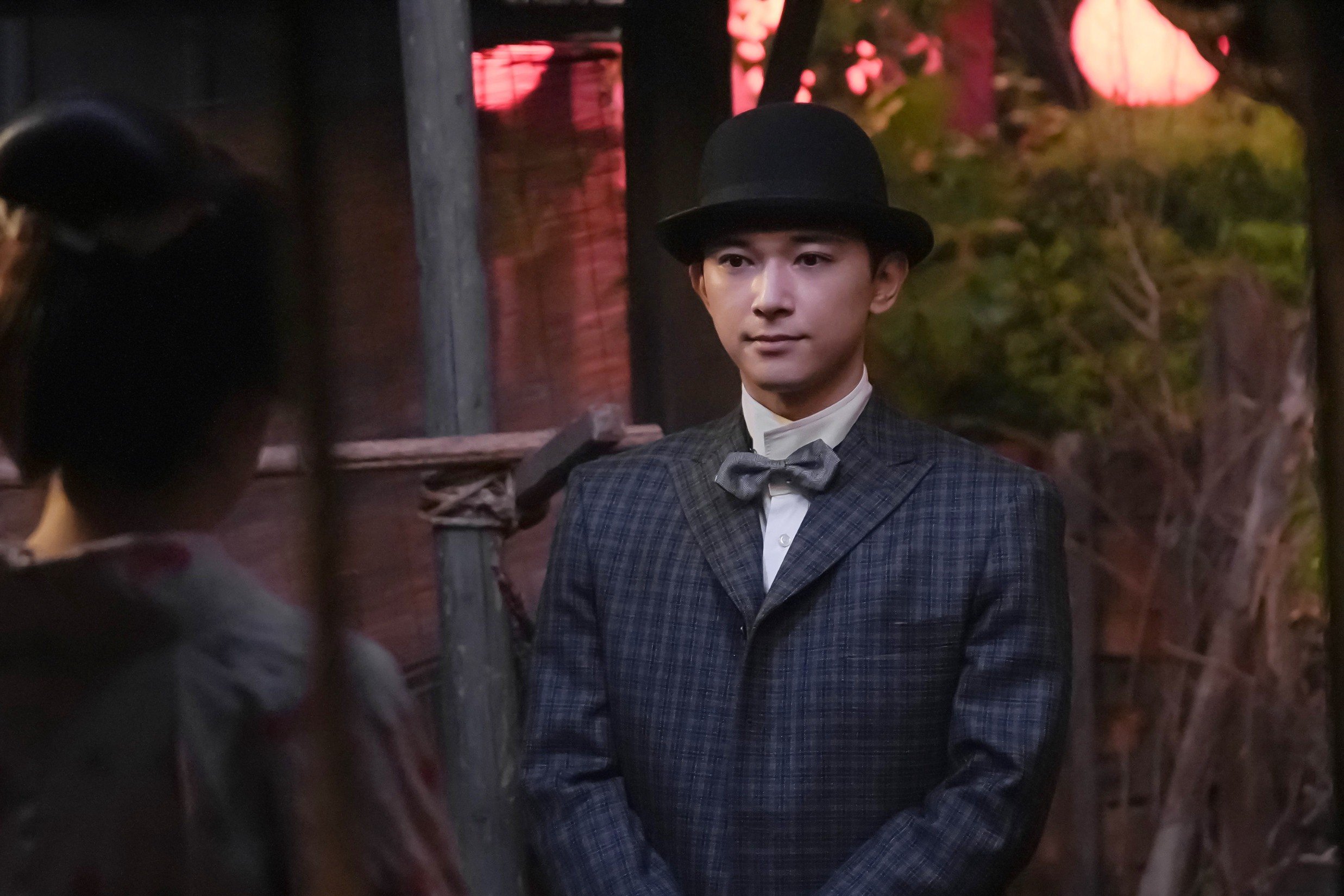 「どっちもできる女中がいいわね」知事(佐野史郎)の言葉に隠された「今じゃ考えられない“明治の当たり前”」〈ばけばけ第27回〉