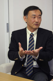 総務が会社のハブになり<br />総務の発想で会社を変えよう<br />