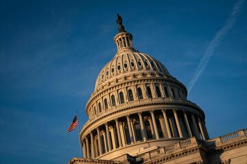 米中間選挙、民主党が恐れる「大敗」の悪夢