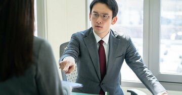頼りになる上司とパワハラ上司のほんの少しの差とは?