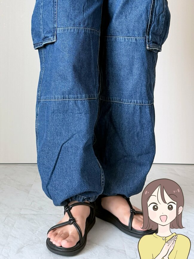 「めちゃくちゃ良い！」「なんでも合わせやすい」GUの“着回しワイドパンツ”が超オシャレ…「落ち感がいい雰囲気」「ルーズなシルエットがお気に入り」《購入レビュー》