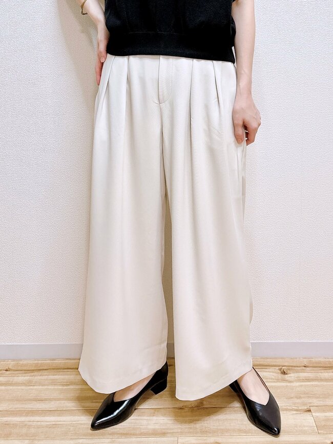 「着痩せして見えます」「スタイル盛れる」ハニーズの“ひんやり快適ワイドパンツ”がオンオフ着まわせて大活躍！「色違いもほしくなりました」