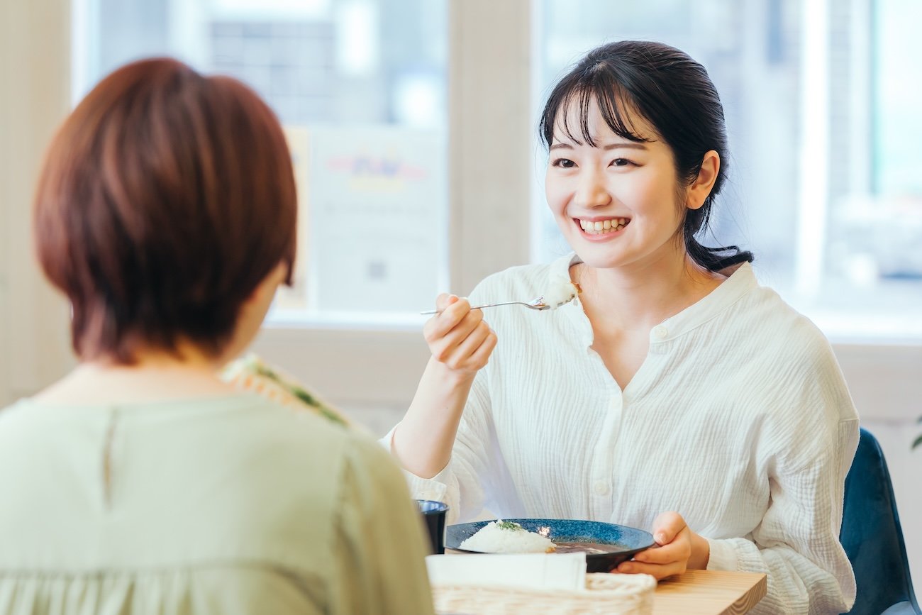 韓国語で「いただきます」「ごちそうさま」って何て言う?【韓国語の定番フレーズを紹介!】
