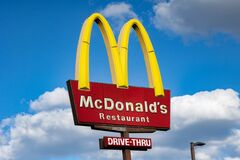 米マクドナルド、フランチャイズとの対立悪化　規則厳格化で