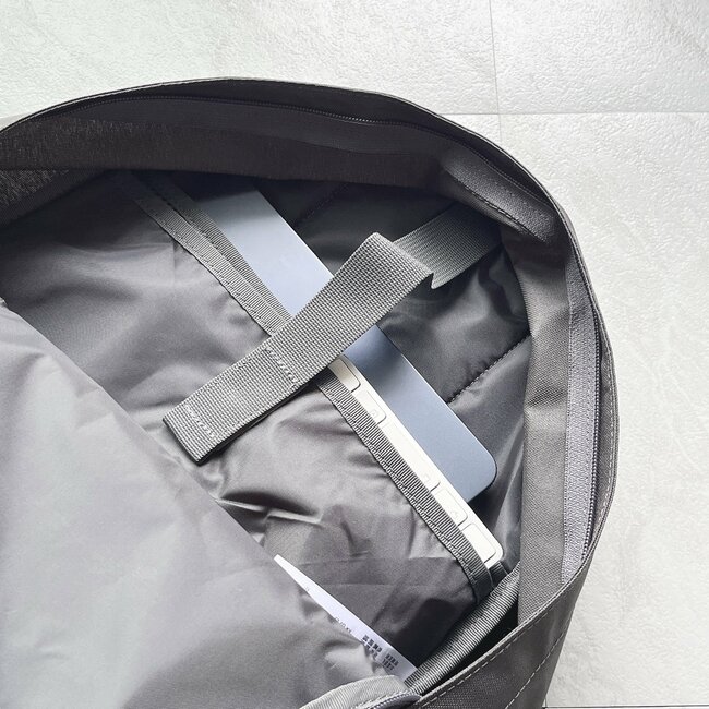 「2つ目を購入しました」無印良品の“肩が軽く感じるリュック”がすごい！大容量で1泊2日の荷物もまるっと入ります「背負った瞬間、肩がラク」「毎日の通勤のおとも」