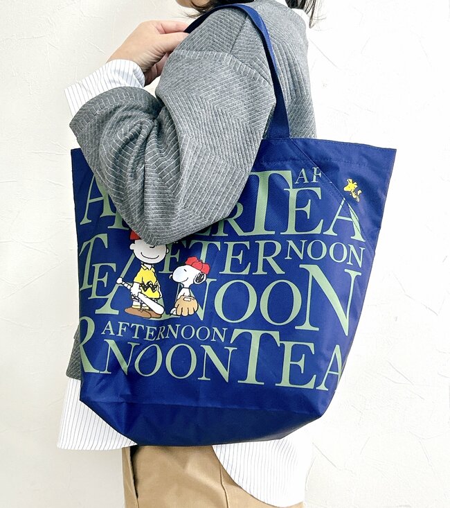 お店で見つけたらラッキー！アフタヌーンティー×スヌーピーの「大容量エコバッグ」オンライン即完売なのも納得のかわいさ！ 