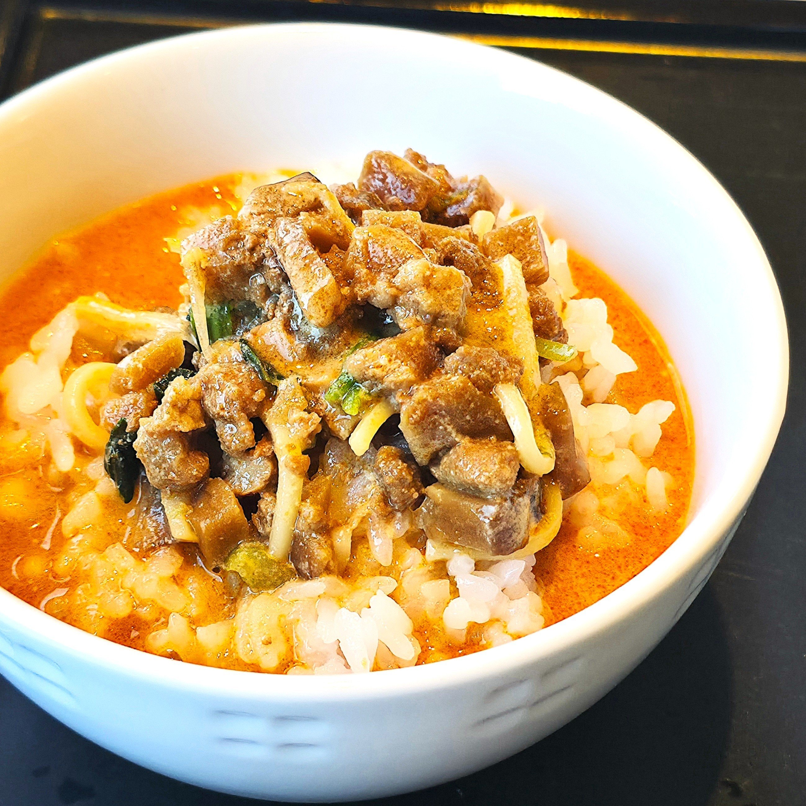 「ファミレスでは一番完成度高い」デニーズの“リピート続出メニュー”何度も食べたくなる味わいなんです！「鬼うまいよな」「何故かいつも食べてしまう」《実食レビュー》