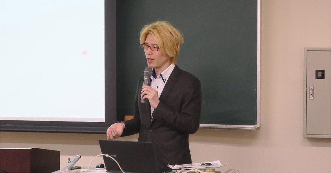内田良氏