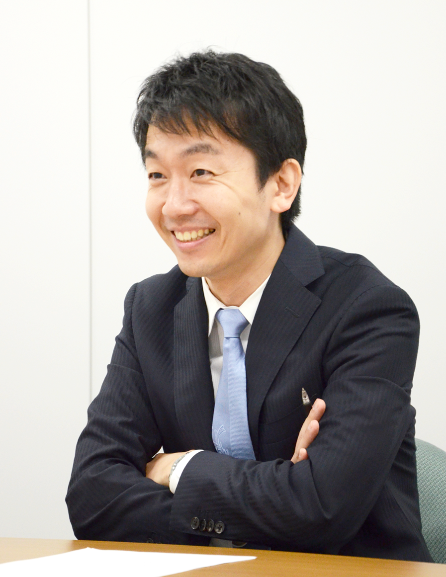 人々の健康を保つには<br />医療・ヘルスケア業界をけん引する<br />トップリーダーの存在が不可欠