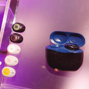 JBL新モデルの大半はBluetooth接続 お手頃なモデル多数