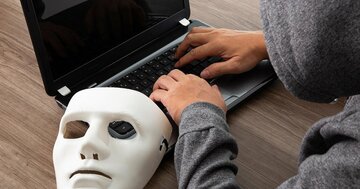 現実は小説より奇なり!? 実際の事件・出来事から暴くスパイウェアが絡んだ暗殺事件、国家的監視システム、北朝鮮のハッカー集団の実態とは?