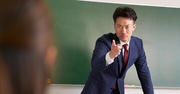 厳しい先生と優しい先生、子どもが本当に安心できる教師との決定的な違い