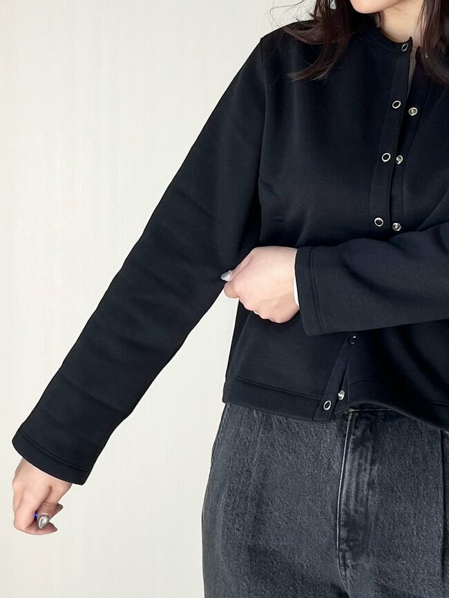 「見た目も着心地も最高です!」無印良品の“ふんわりカーディガン”羽織るだけで暖かい!「軽くてとても楽」「羽織としても使えるしレパートリーたくさん!」