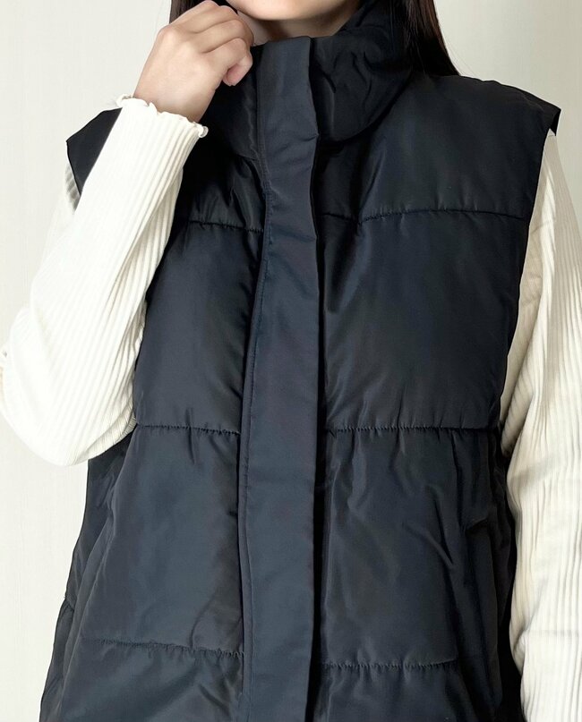 「家の中でも活躍してます」ハニーズの“ぽかぽかベスト”マフラーなしでも暖かい!「中に厚手のものも着れる」「スゴく暖かい!」