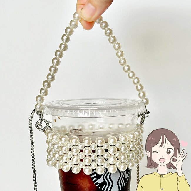 コーヒーやフラペチーノを手ぶらで持てて感動…！3COINSの「天才が考えたアイテム」荷物が多い日に大助かりです！《購入レビュー》
