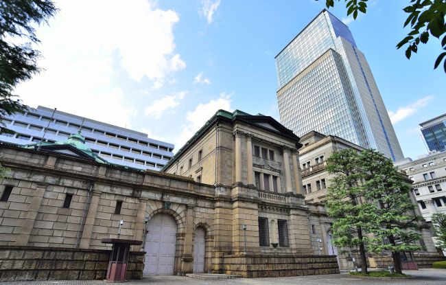デフレ脱却の熱意が冷めてきたアベノミクスの行方