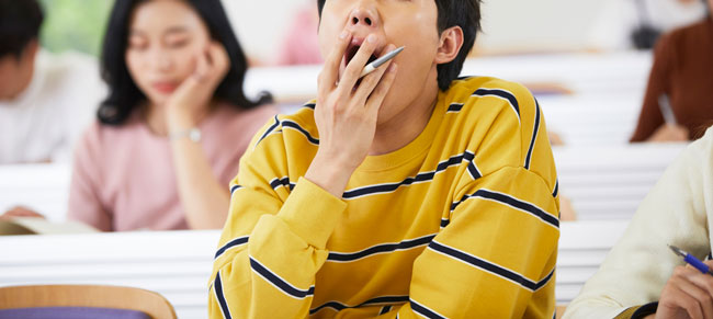 相変わらずハメを外してしまう大学生、とんでもない大学生はいる