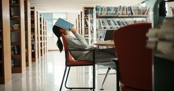 「時間はあるのに勉強が続かない人」と「忙しくても勉強を続けられる人」の決定的な違い・ベスト1