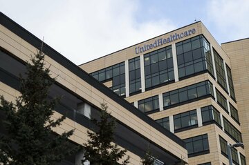 米保険各社、株価急落で計15兆円近く吹き飛ぶ　政権の支払い据え置き案で