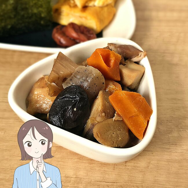 思わず2度見しちゃったよ…！ダイソーで見つけた“おにぎり皿”が可愛すぎて全種類ほしくなっちゃいます！