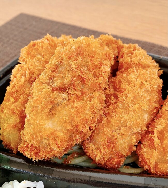 さすがに贅沢すぎない…？ほっともっとの“牡蠣てんこ盛り弁当”白米とビールが止まらないよ！《実食レビュー》