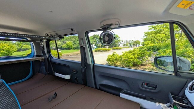 「真夏の車中泊」で無印やニトリの暑さ対策グッズを徹底検証！猛暑日の〈救世主〉2990円のグッズとは？