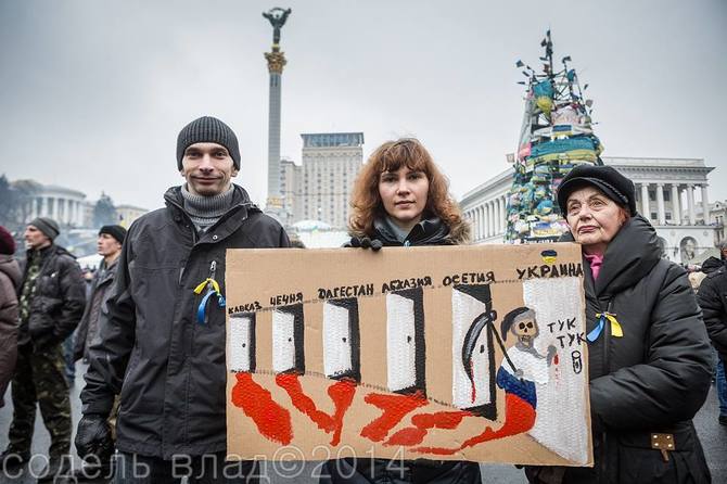 主舞台をクリミア半島へ移したウクライナ情勢 ロシアvs欧米の対立の背景と 市民が語る国家の内情 ジャーナリスト 仲野博文 ｄｏｌ特別レポート ダイヤモンド オンライン