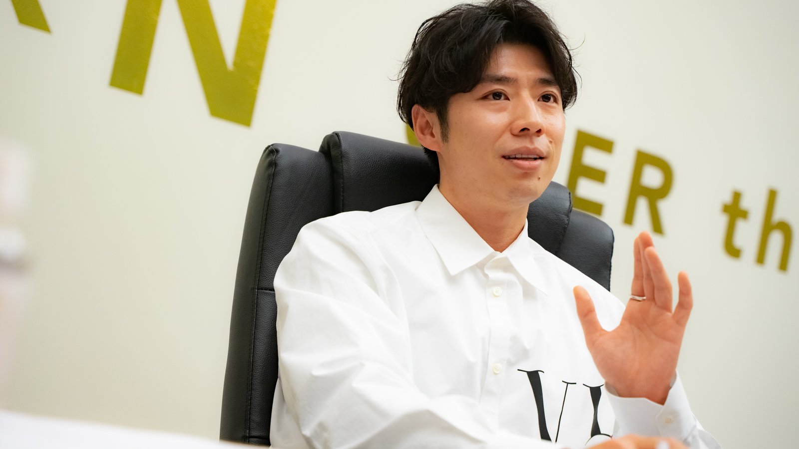 「自己肯定感が低いままの人」と「後天的に自信を持つことができた人」との決定的な違い