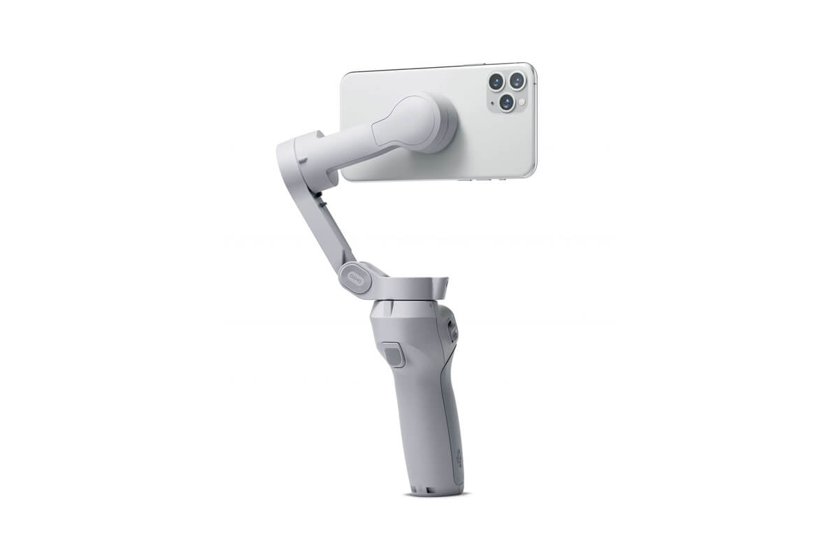 DJI OM 4 スマートフォンスタビライザー 美品 DJI、スマホ用スタビライザー「DJI OM 4」 高機能アタッチメントを採用